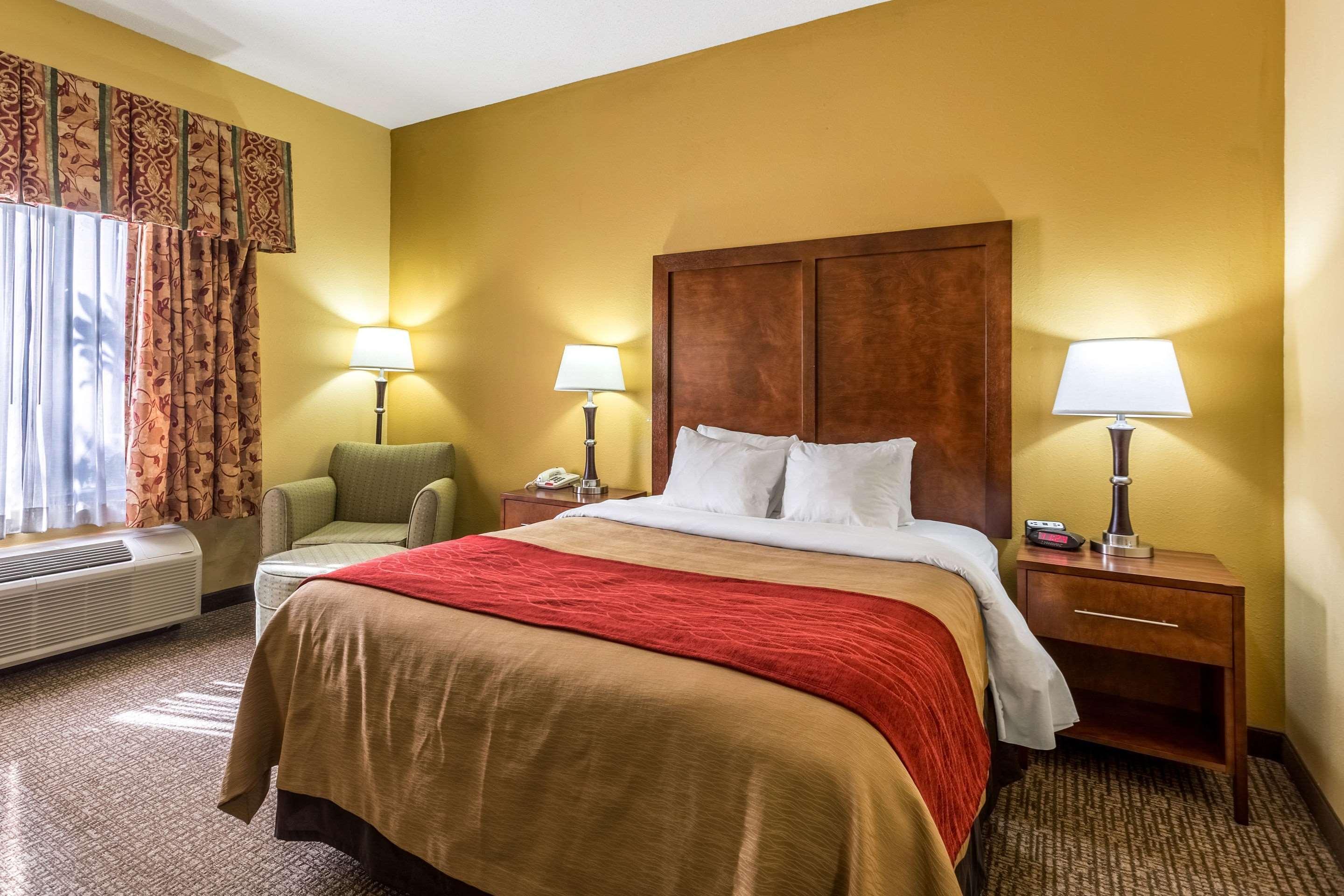 Comfort Inn Brownsville I-40 Екстер'єр фото