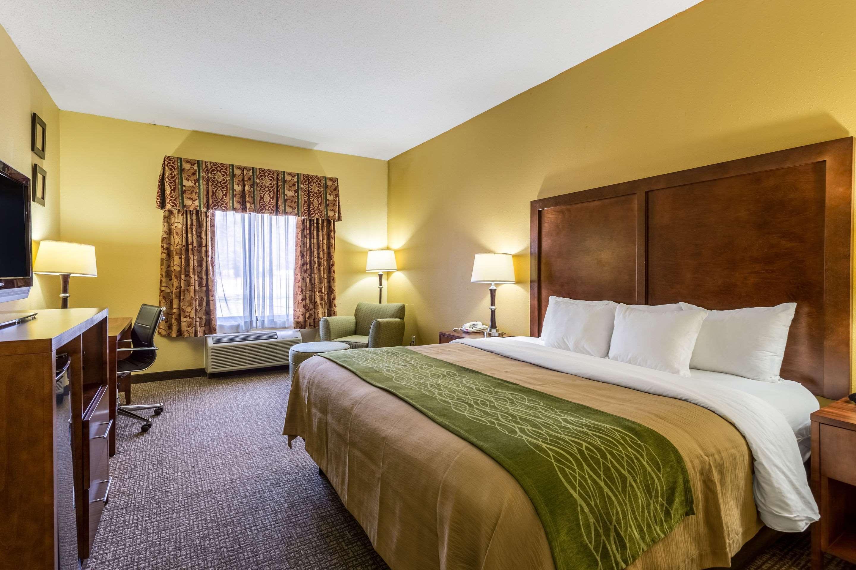 Comfort Inn Brownsville I-40 Екстер'єр фото