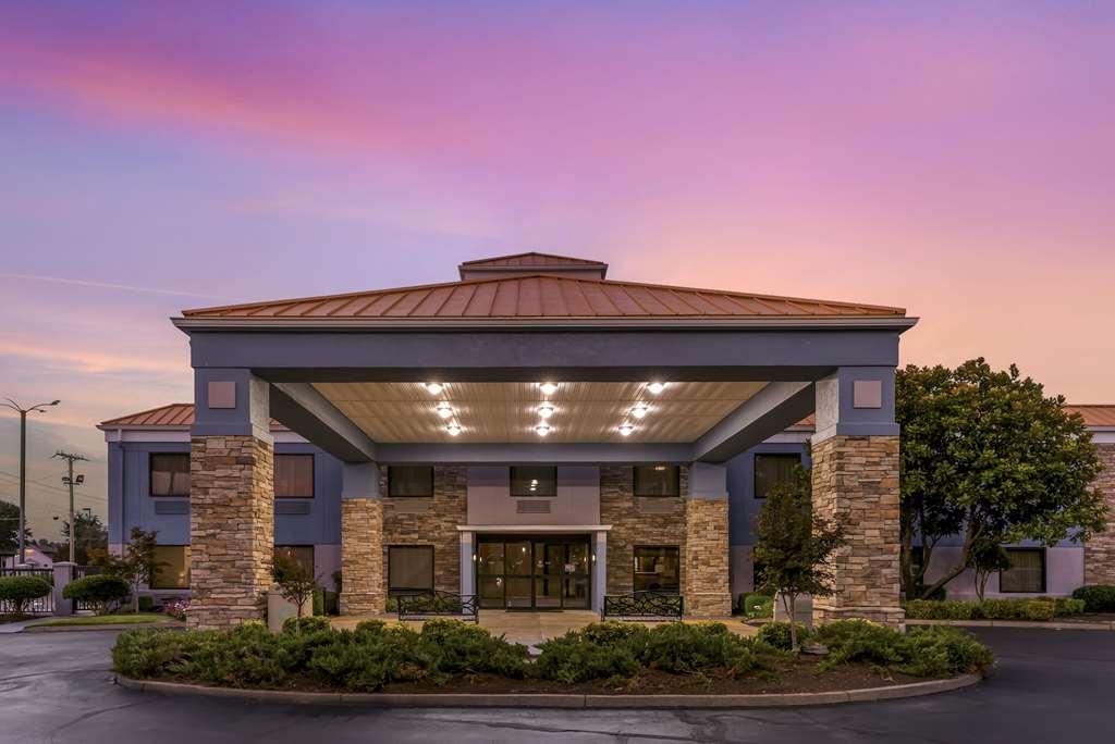 Comfort Inn Brownsville I-40 Екстер'єр фото